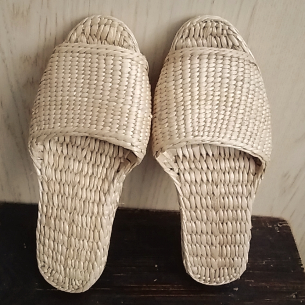 Soft straw wicker flip size  8
